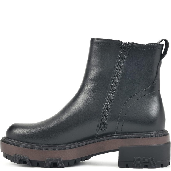 White Mountain Women's Righteous Lug Sole Chelsea Booties 8.5 - Picture 4 of 13